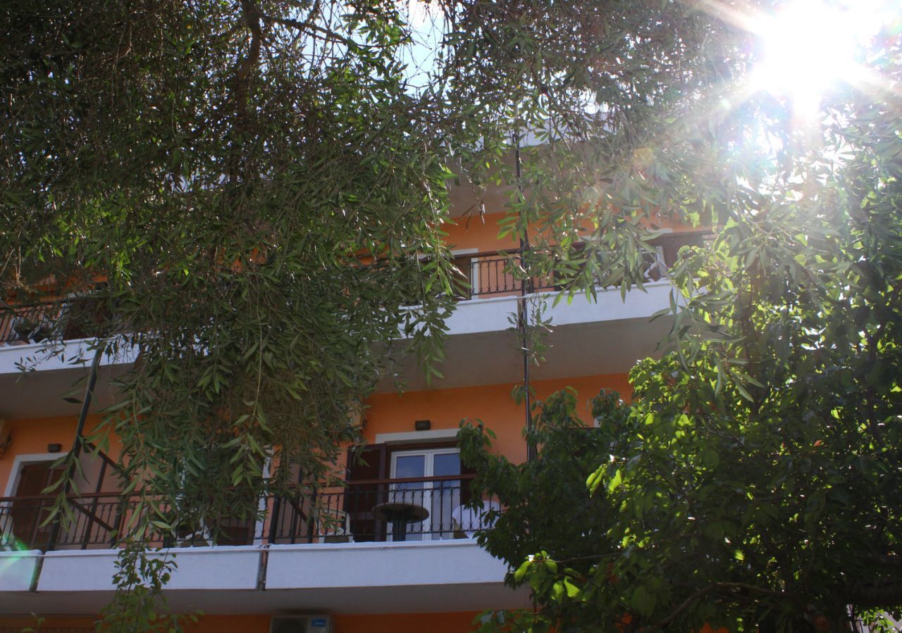 Tina Hotel Limni Exterior photo