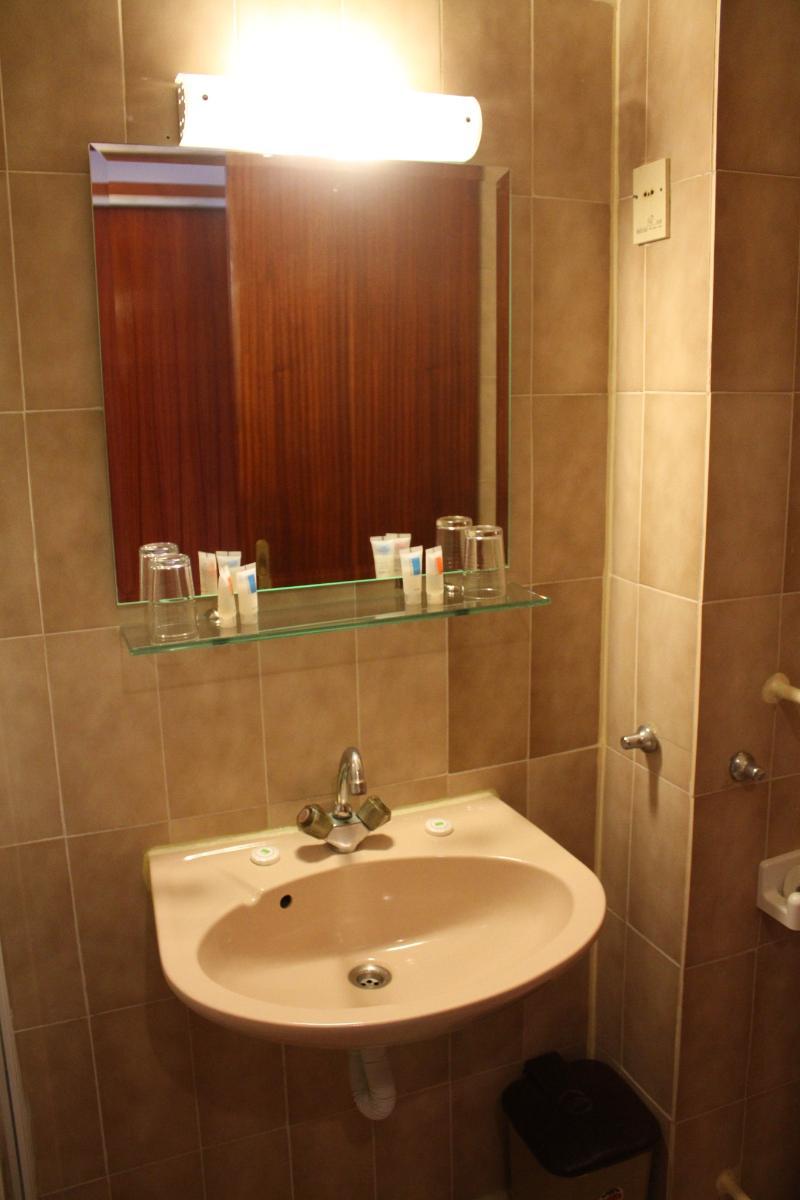 Tina Hotel Limni  Exterior photo