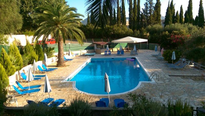 Tina Hotel Limni  Exterior photo